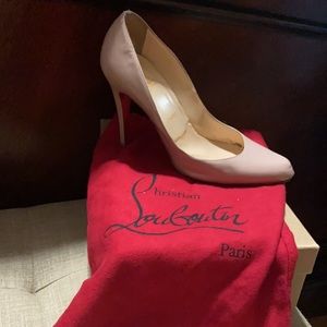 Authentic decollete 100 Christian Louboutins